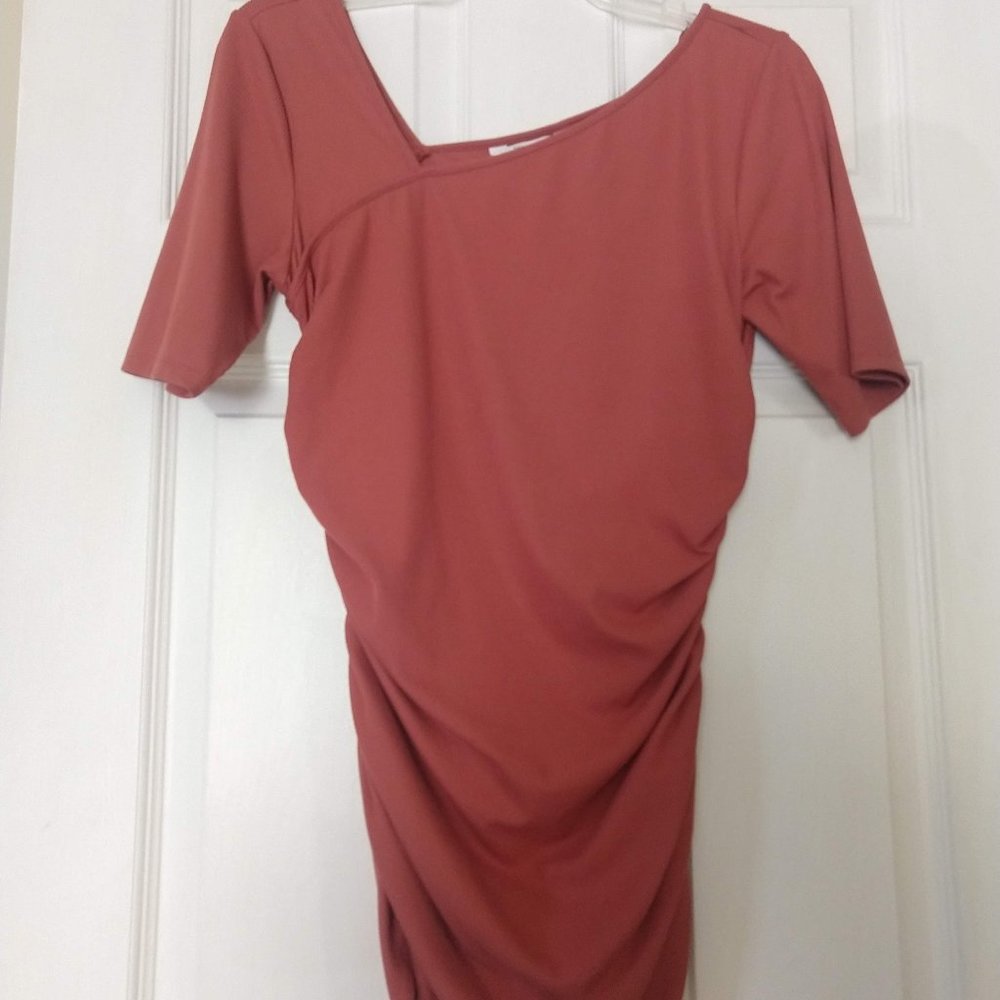 Nine West short sleeve, size M, shirred side tunic top